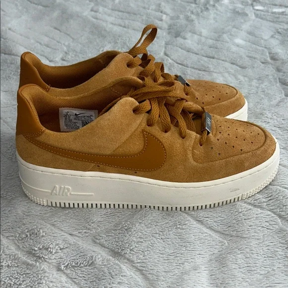 Nike Air Force 1 Low Sage, Women’s Size 8 - Picture 6 of 11